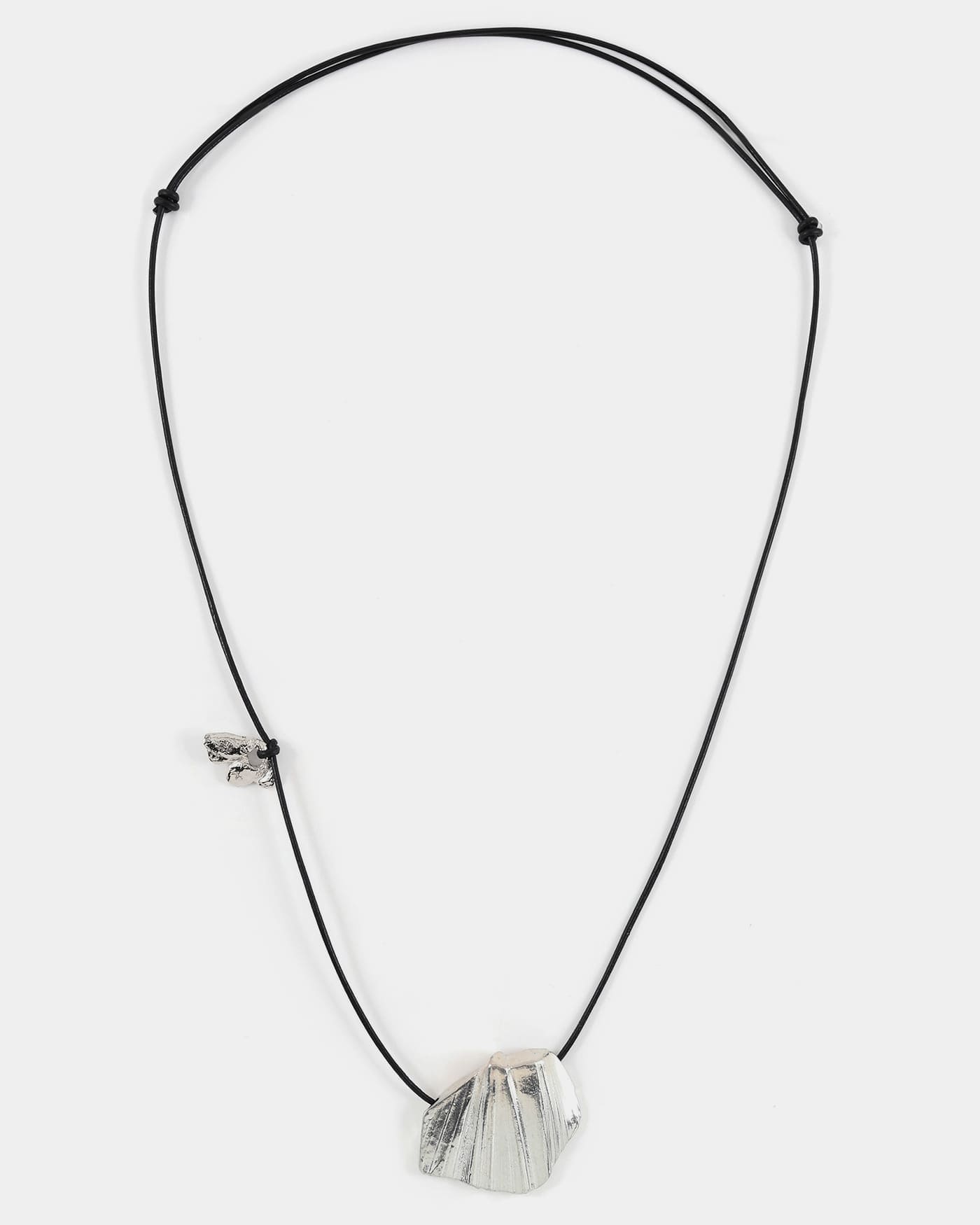 Eta silver necklace